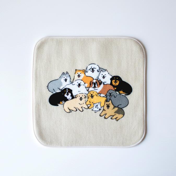 チワワと大型犬　タオル